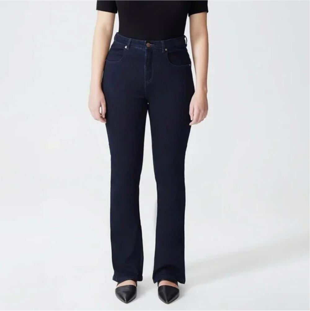 Universal Standard Marne High Rise Bootcut Dark Indigo Denim Jeans Women Size 00